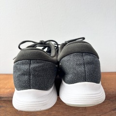 NIKEスニーカー　26.5cm　NIKE ナイキ　レボリューション　ランニングシューズ　の画像