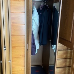 ③洋服収納
の画像