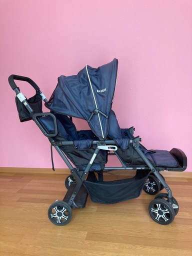 2人乗りベビーカー　カトージ