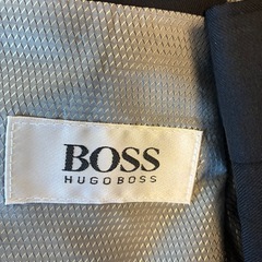 タキシード　HUGO BOSSの画像