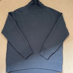 GU ニット　ブルー　きれいめ　の画像