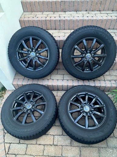 スタッドレスタイヤホイールセット4本　30系アルファード、ベルファイア可能