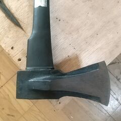 薪割り用斧の画像