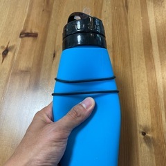 柔らかい水筒の画像