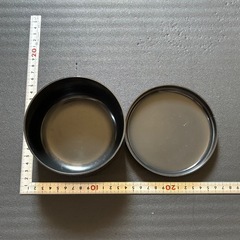 和柄の漆塗風のお椀セットの画像