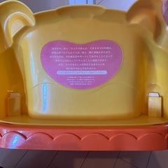 赤ちゃん用おもちゃ付き椅子(ごきげん！熱中チェア)の画像