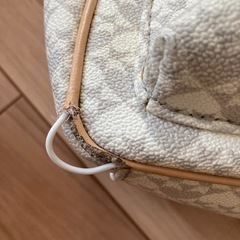kate spade バックパック ホワイト・ベージュの画像