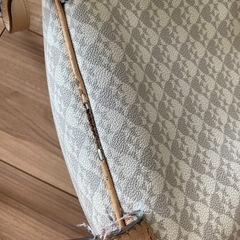 kate spade バックパック ホワイト・ベージュの画像