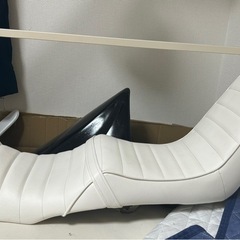 ホーネット250三段シートの画像