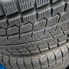 ランドクルーザープラド スタッドレス 4本の画像