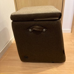 スツールの画像