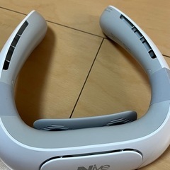 首掛け扇風機の画像