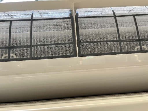 【美品・半年使用】日立 ルームエアコン　しろくまくん　 RAS-AJ22R (W) 冷暖房 2.2kW 2024年製