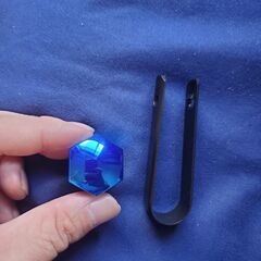 ホイールナットカバー21mmとバルブキャップの画像