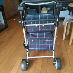 シルバーカーの画像
