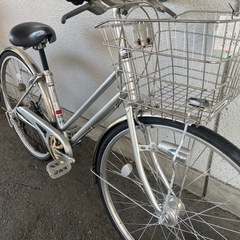 9J131 シティサイクル２７サイズ　６段変速オートライト　★自転車専門店の中古車です★　【消費税込み・防犯登録６００円込みの画像