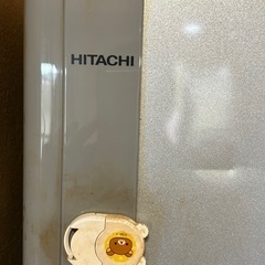 HITACHI 冷蔵庫R-27EVの画像