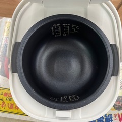 ☆ドリーム荒牧店☆☆ジモティー割引有☆シャープ3合炊きマイコン炊飯ジャー KS-C5E2 2024年製　中古の画像