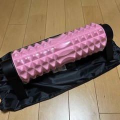 筋膜ローラー フォームローラー　ピンク EVA素材 三角スタンドデザイン　新品の画像