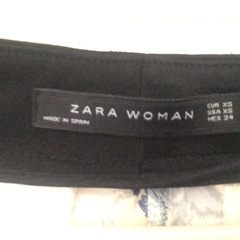 ZARA  パンツの画像