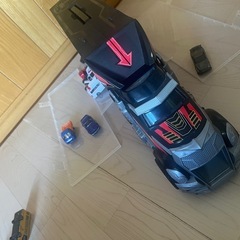 ミニカー入れトラック⭐︎ミニカー付きの画像