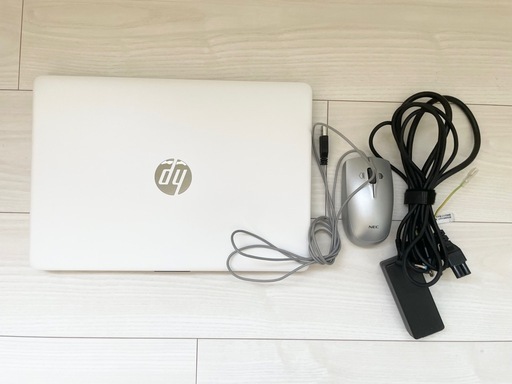 【交渉中】HP ノートパソコン　PC ホワイト　中古