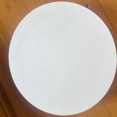 11　丸ローテーブル(折りたたみ式)の画像