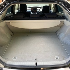 値下げ　プリウス 黒 Sツーリング 130,000kmの画像