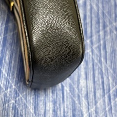 BURBERRY ショルダーバッグの画像