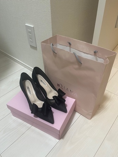 DIANA パンプス