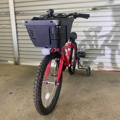 補助輪付き自転車の画像