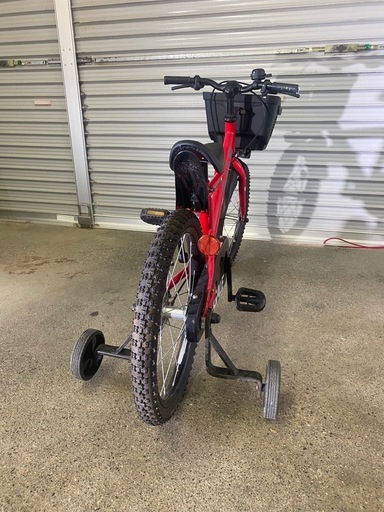 補助輪付き自転車