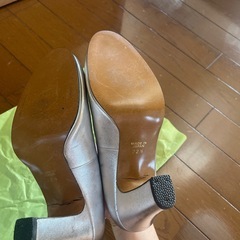 giza tokyo st.maxy ヒール靴の画像