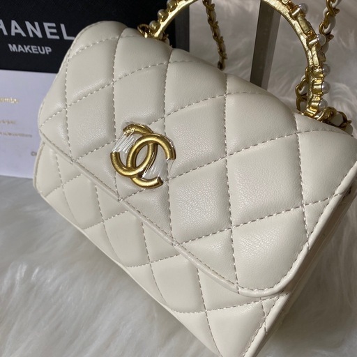 2点おまとめ　CHANEL パール持ち手　ショルダーバッグ　ノベルティ