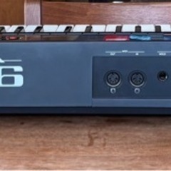 Roland FA06シンセサイザーの画像