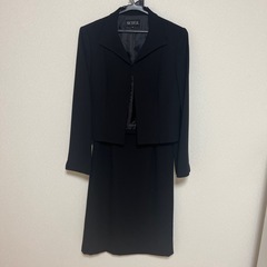 BRODEUR 　礼服サイズ9号　ワンピース　ジャケット　ブラックフォーマルの画像