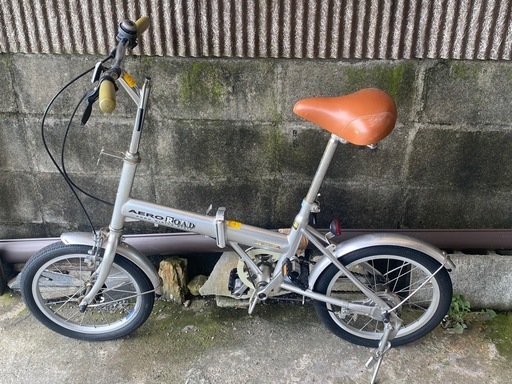 中古美品✨折り畳み自転車　16インチ　福岡 中古美品✨折り畳み自転車 16インチ 福岡 美品】折りたたみ