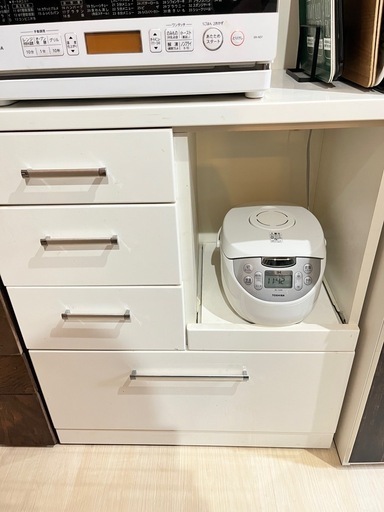 ニトリ食器棚