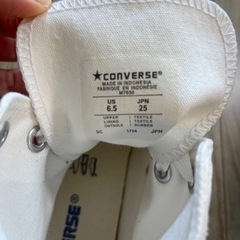 converse スニーカーの画像
