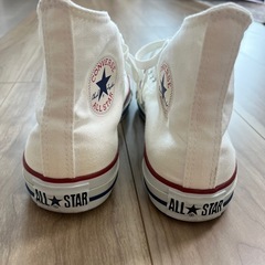 converse スニーカーの画像