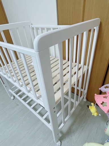ヤトミ　ベビーベッド　ミニ