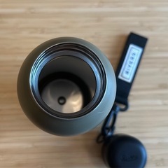 【三軒茶屋で引き渡し】RIVERS バキュームフラスク ステム 500ml＋ストラップ付きの画像