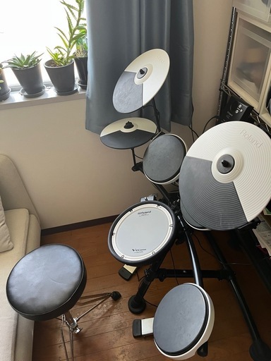 電子ドラムセットRoland TD-1 Vdrums