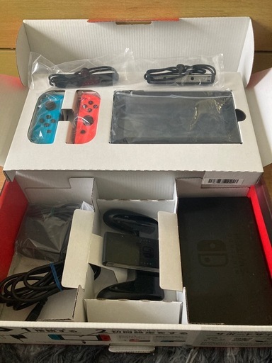 Nintendo Switch 本体