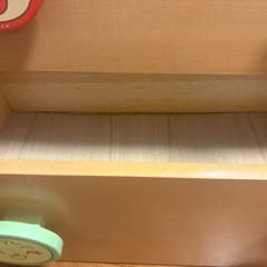廃盤品アンパンマン　木製チェスト他出品のカトージのチェアとセットなら更に割引の画像