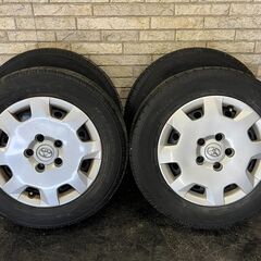 202508122【札幌】195/65R15　スタッドレス　冬タイヤ　15インチテッチントヨタカバー付　ice FRONTAGE　ノアヴォクなどの画像