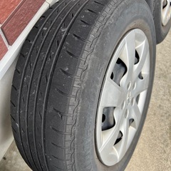 トヨタ純正ホイール付きタイヤの画像