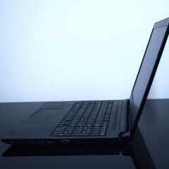 TOSHIBA定番5世代CPUi3最新Windows11メモリ8GB高速SSD240GBWifi接続可能の画像