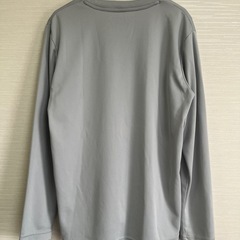 OUTDOOR ライトグレー　長袖　ロンT Mの画像
