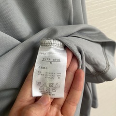 OUTDOOR ライトグレー　長袖　ロンT Mの画像